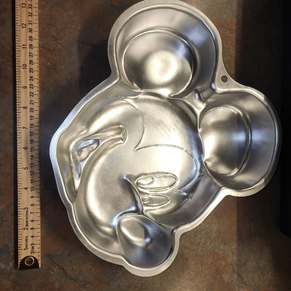 Wilton Mickey Mouse Disney Aluminum Cake Pan